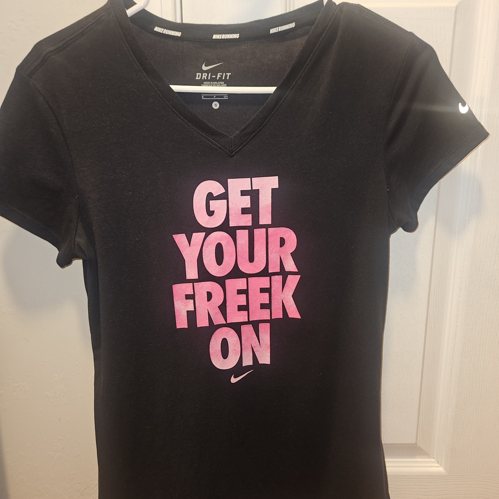 Small Nike DRI-FIT Black T-Shirt